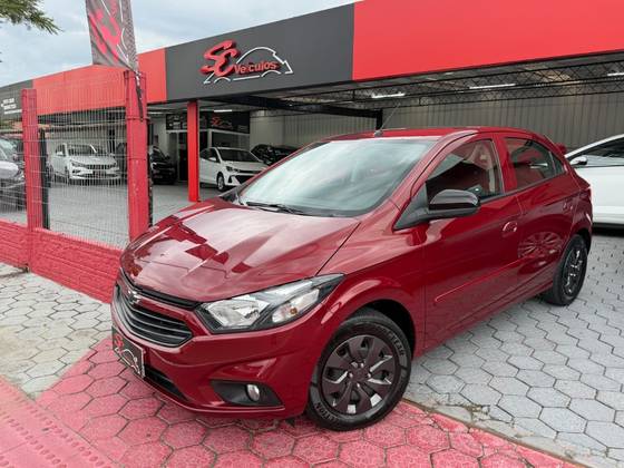 CHEVROLET ONIX 1.0 MPFI LT 8V FLEX 4P MANUAL CHEVROLET ONIX 1.0 MPFI LT 8V FLEX 4P MANUAL